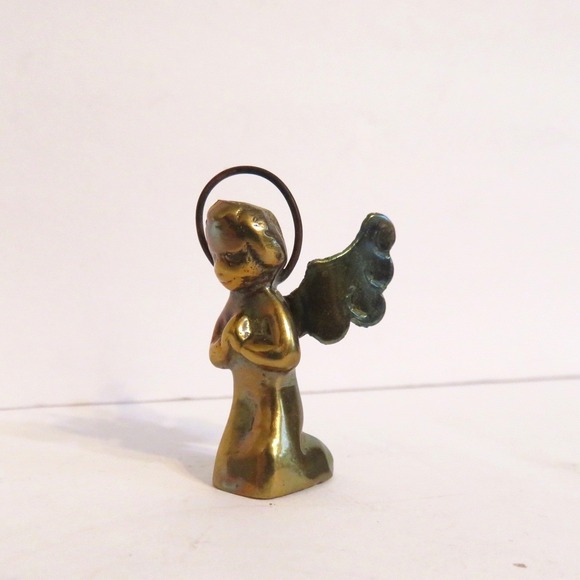 Vintage Brass Angel Figurine Praying Cherub Halo Wings Made Mexico Small - Picture 2 of 5